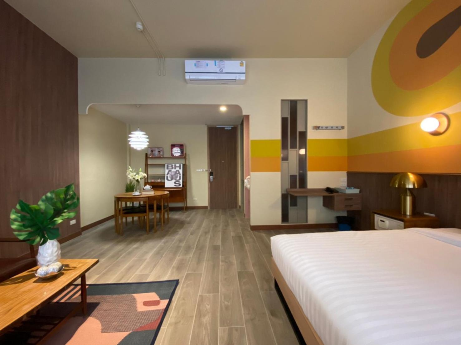 Miami Hotel Бангкок Номер фото