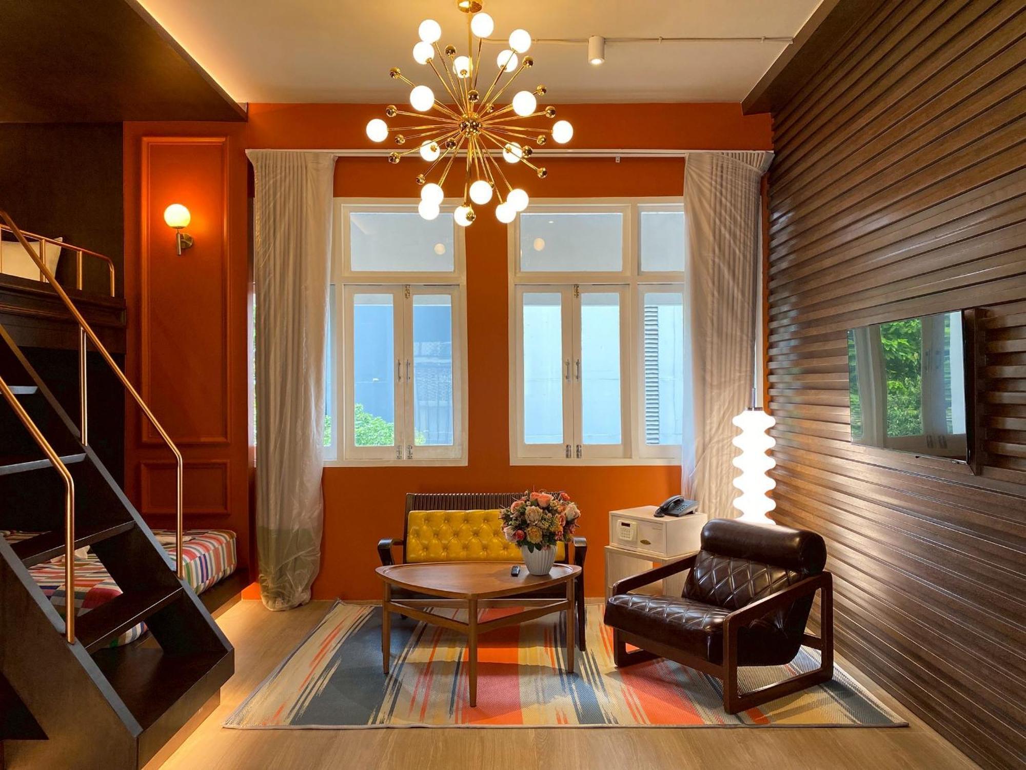 Miami Hotel Бангкок Экстерьер фото
