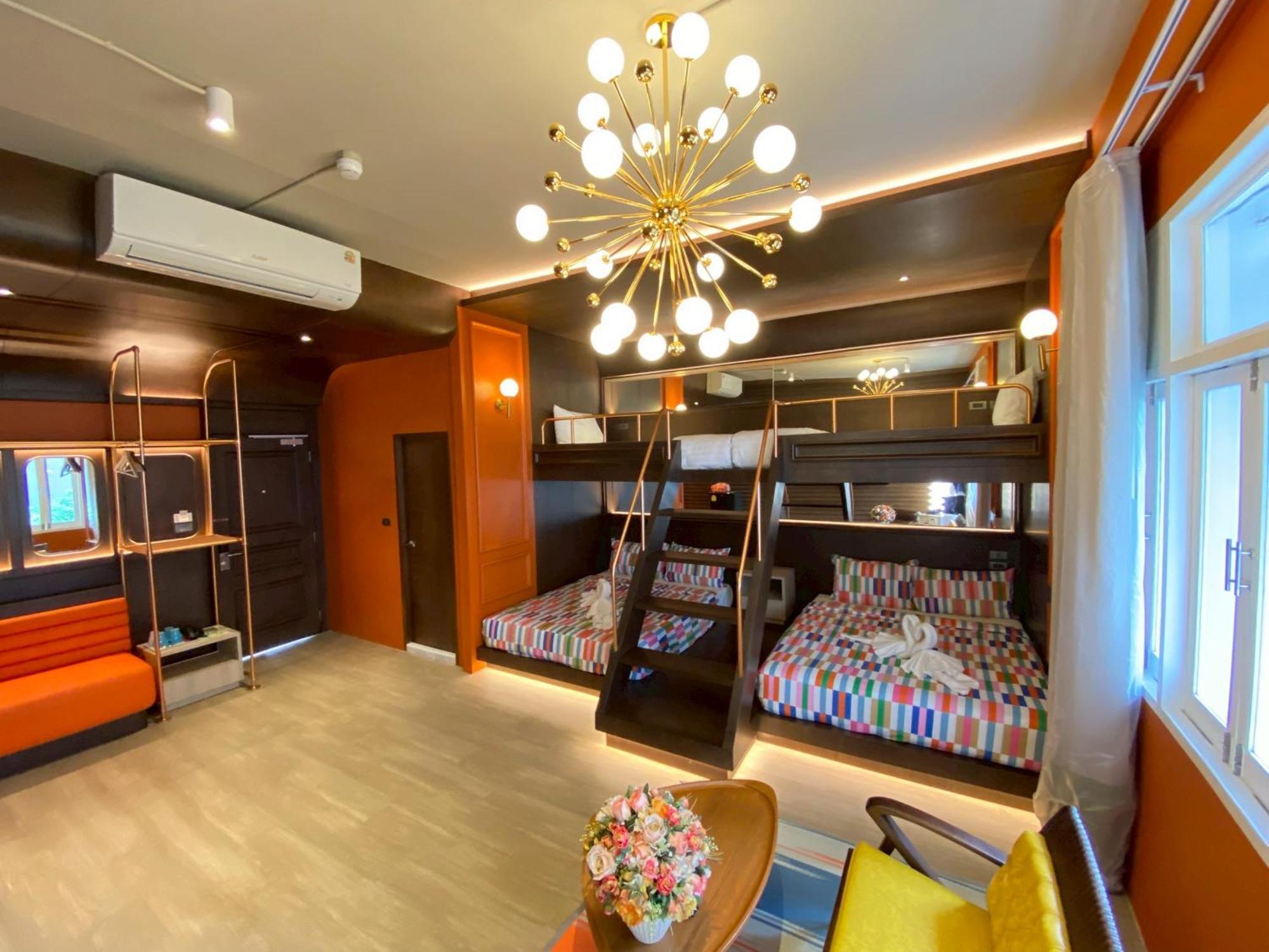 Miami Hotel Бангкок Номер фото
